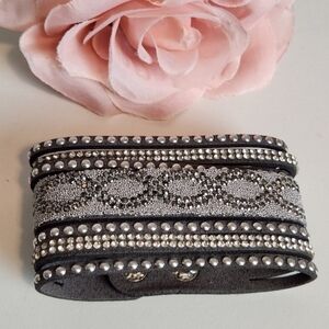 🛑 Statement Bangle Bling Bracelet Fashion Jewelry Boutique